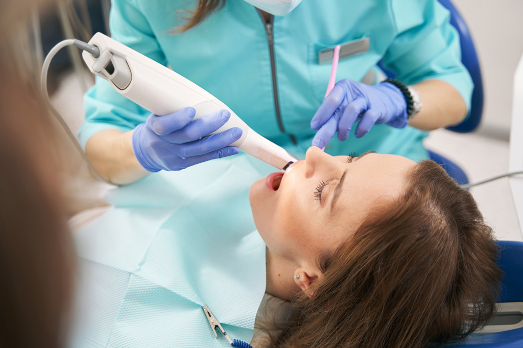 Step 2 – Tooth preparation and impression